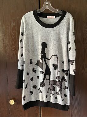 Allegra K long sleeved lightweight sweater dress with graphic. Size Large